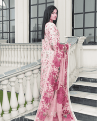 Svougish Trends: Pure Lawn Stitched Ensemble with Organza & Patchwork Pink